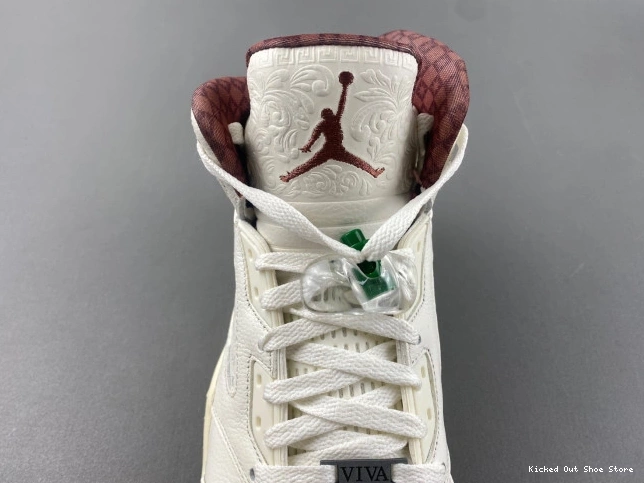 Kick Theory Jordan Air El Grito HF8833-100 5 0802